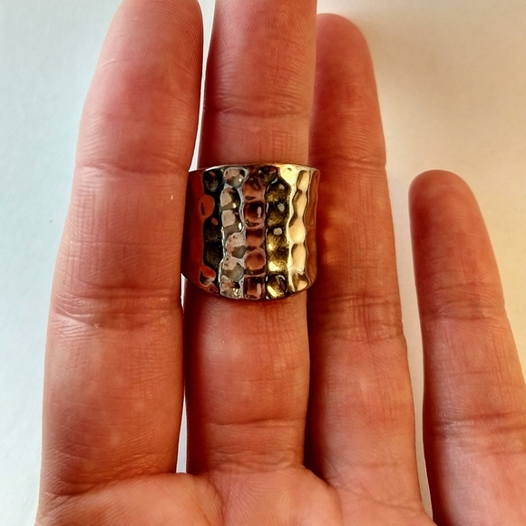 Dimpled Ring Gold Colored - Picture 2 of 8